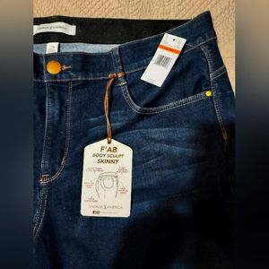 VINTAGE AMERICA F'AB Body Sculpt Skinny Jeans Size 24W New With Tags